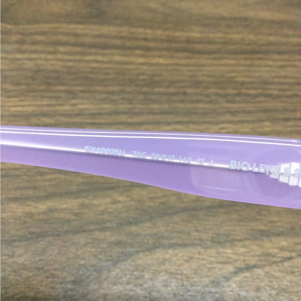GUC Lavender Cat-Eye Sunglasses